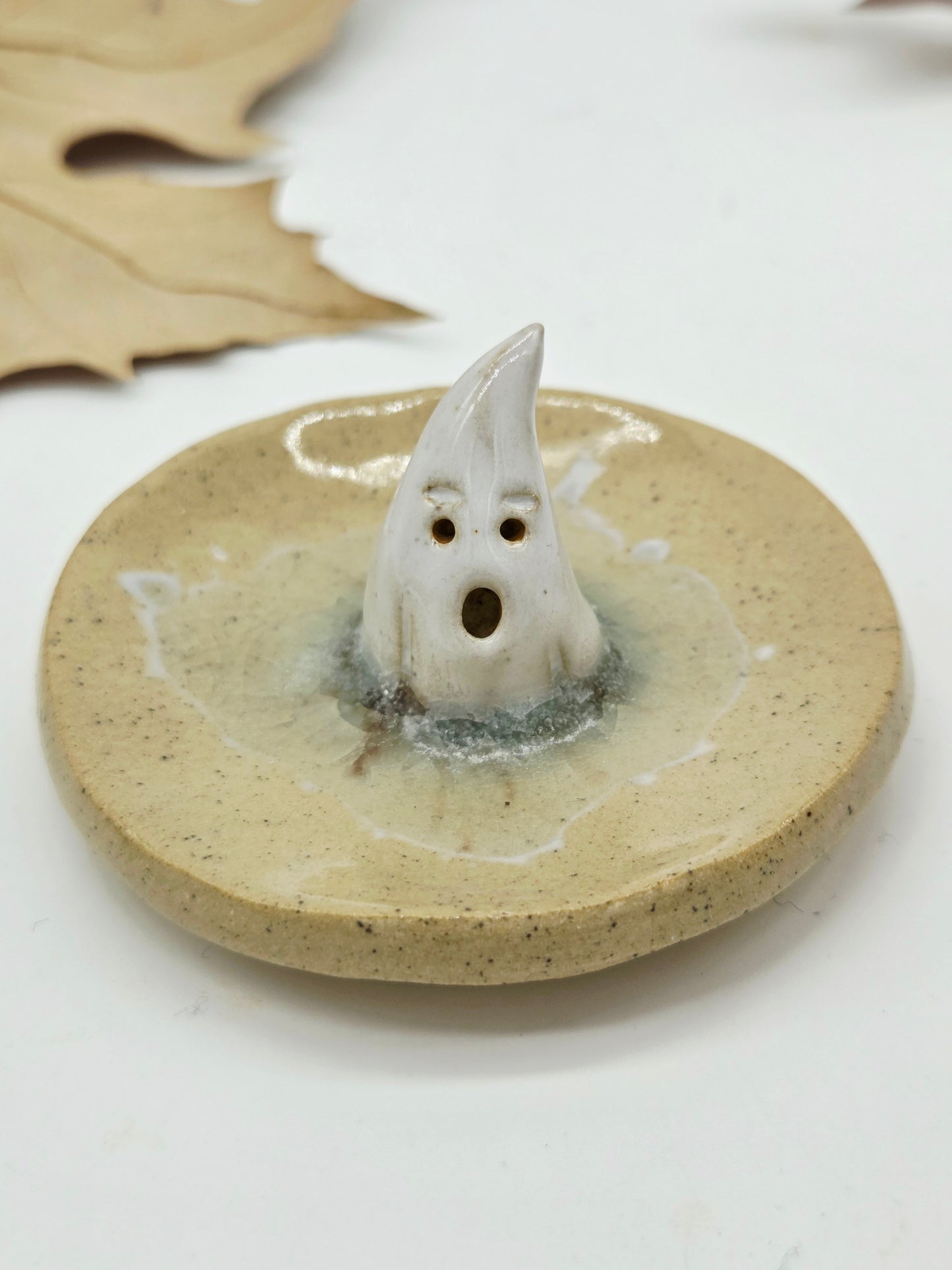 Ceramic Tiny Ghost Ring Dish